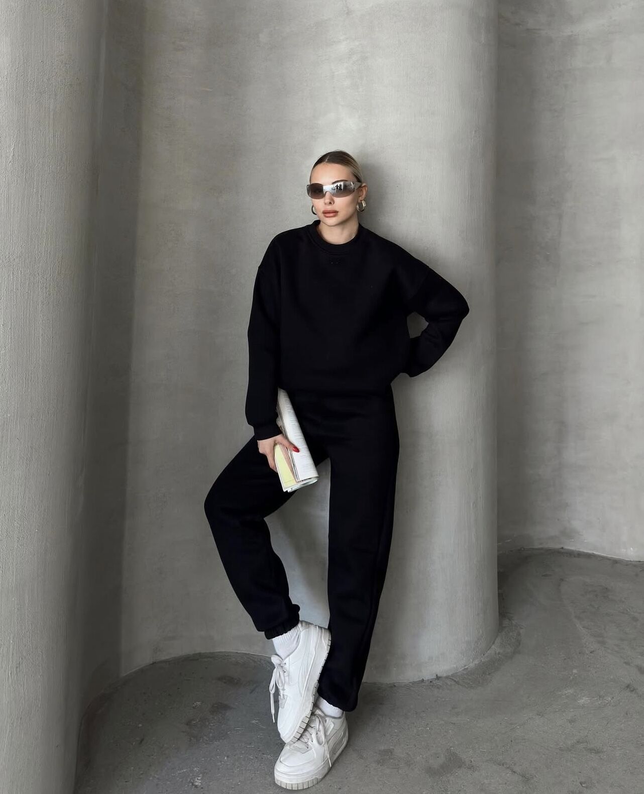 ŞARDONLU EŞOFMAN TAKIMI - SİYAH